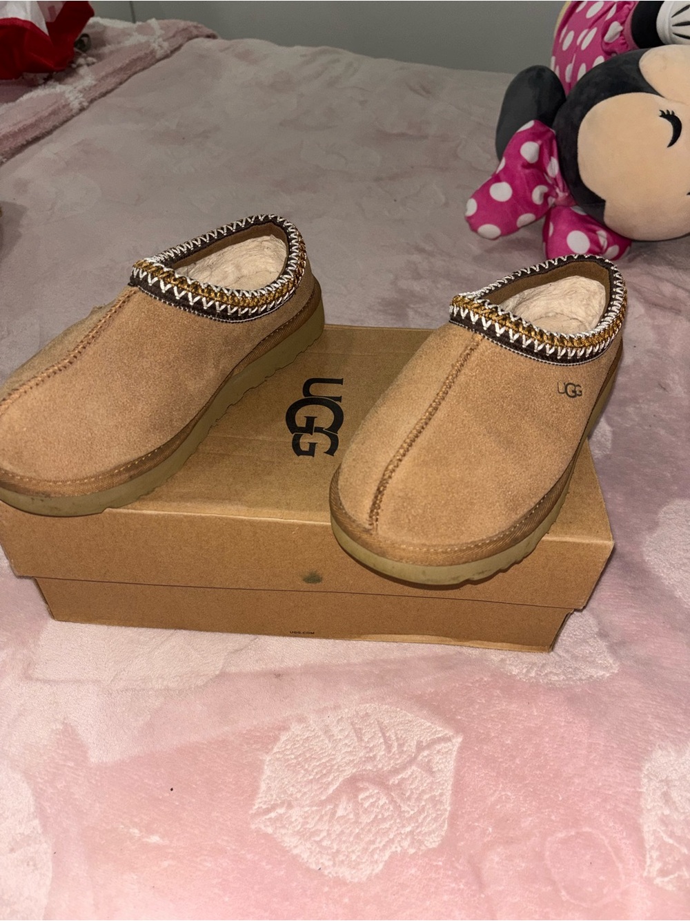 UGG Chestnut Suede tasman slippers
